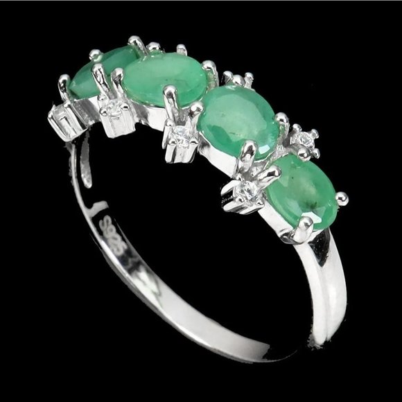 Emerald Ring, Anniversary Ring, Gemstone Ring, Green Stone Ring, Birthstone Ring - Picture 1 of 5
